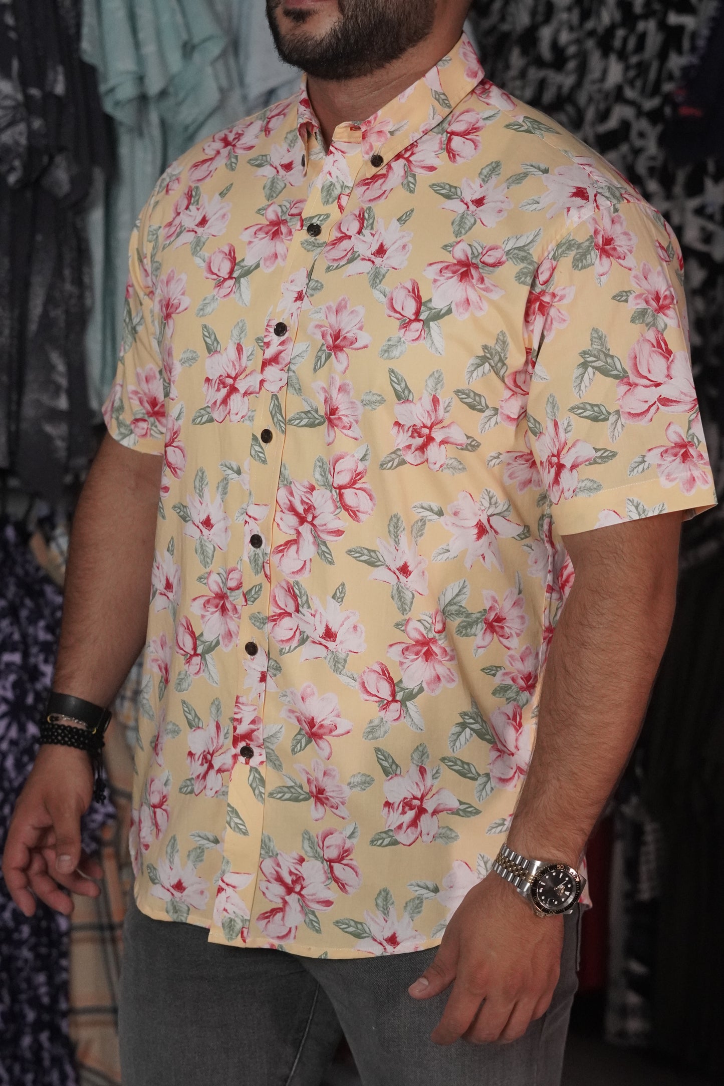Camisa manga corta estampada amarilla