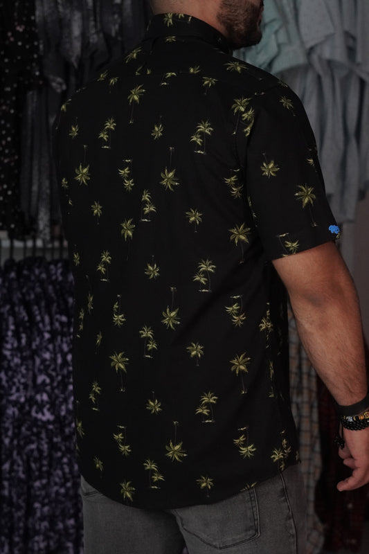 Camisa manga corta negra estampada