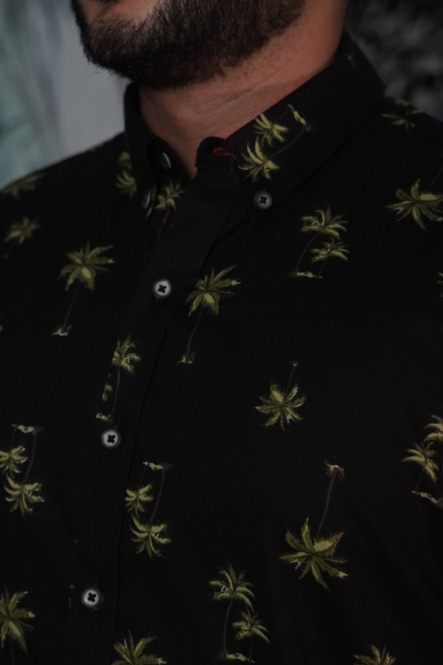 Camisa manga corta negra estampada